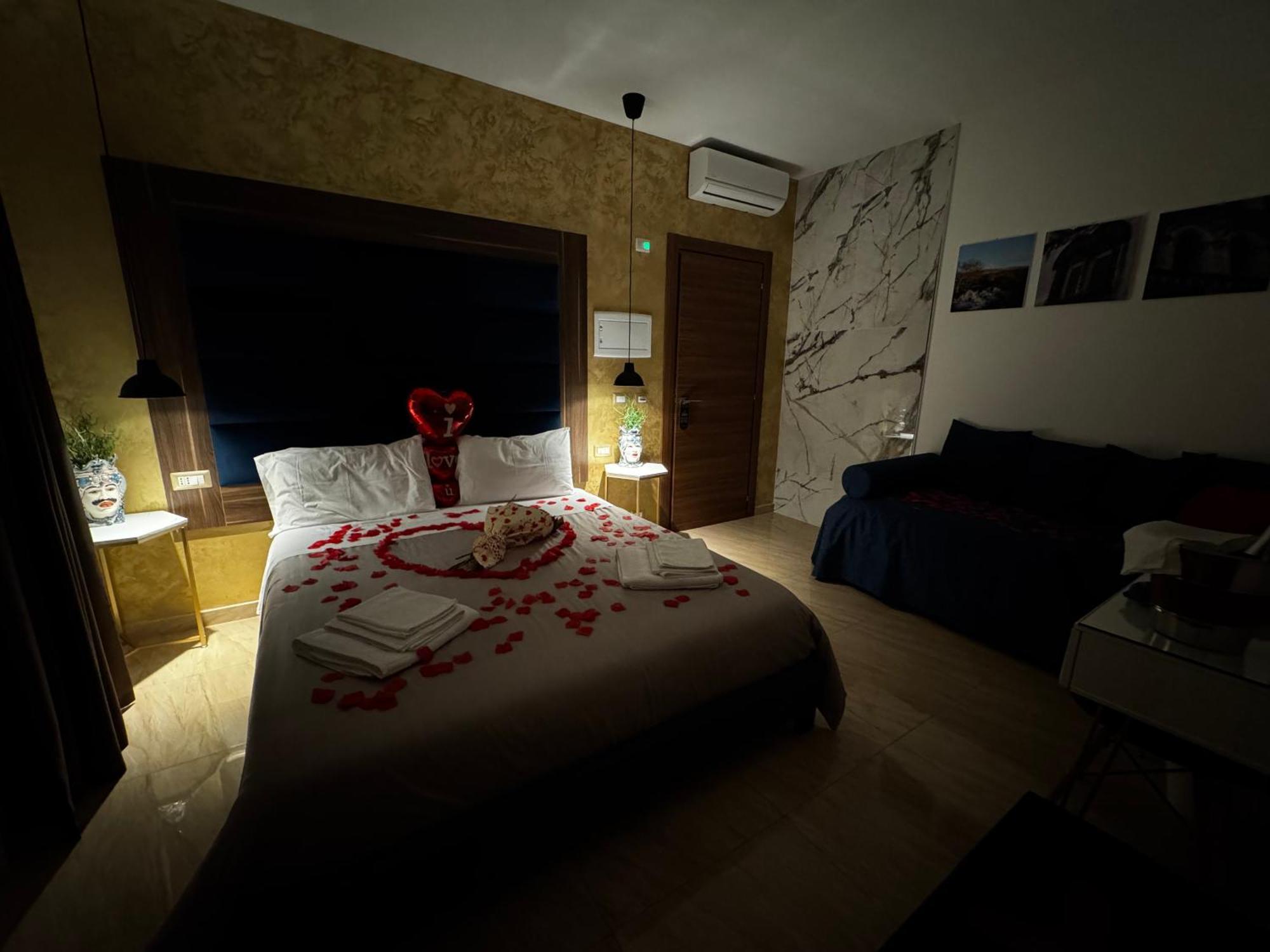 Diamond Bed & Breakfast รานดัซโซ ภายนอก รูปภาพ
